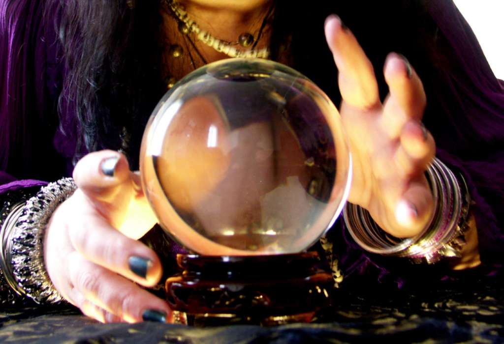 Courses in Psychics: Learn to Become a Professional Psychic