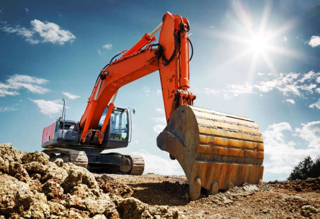 Excavator Training Courses: Learn How To Operate an Excavator